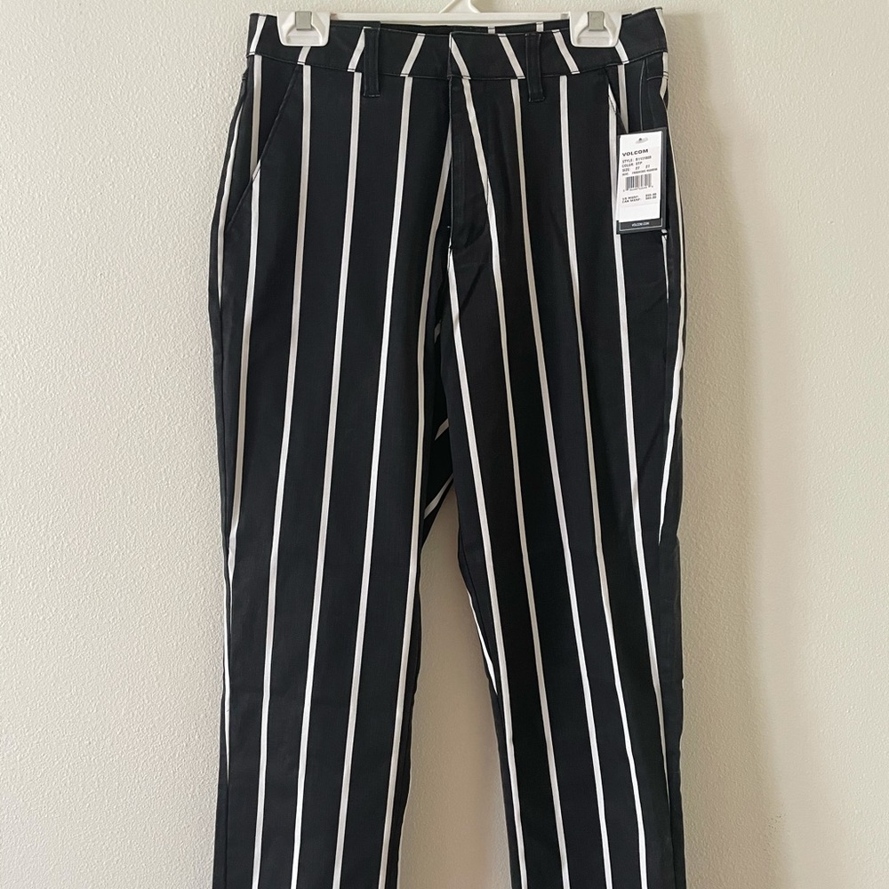 Volcom frochikie high rise pin striped pants!